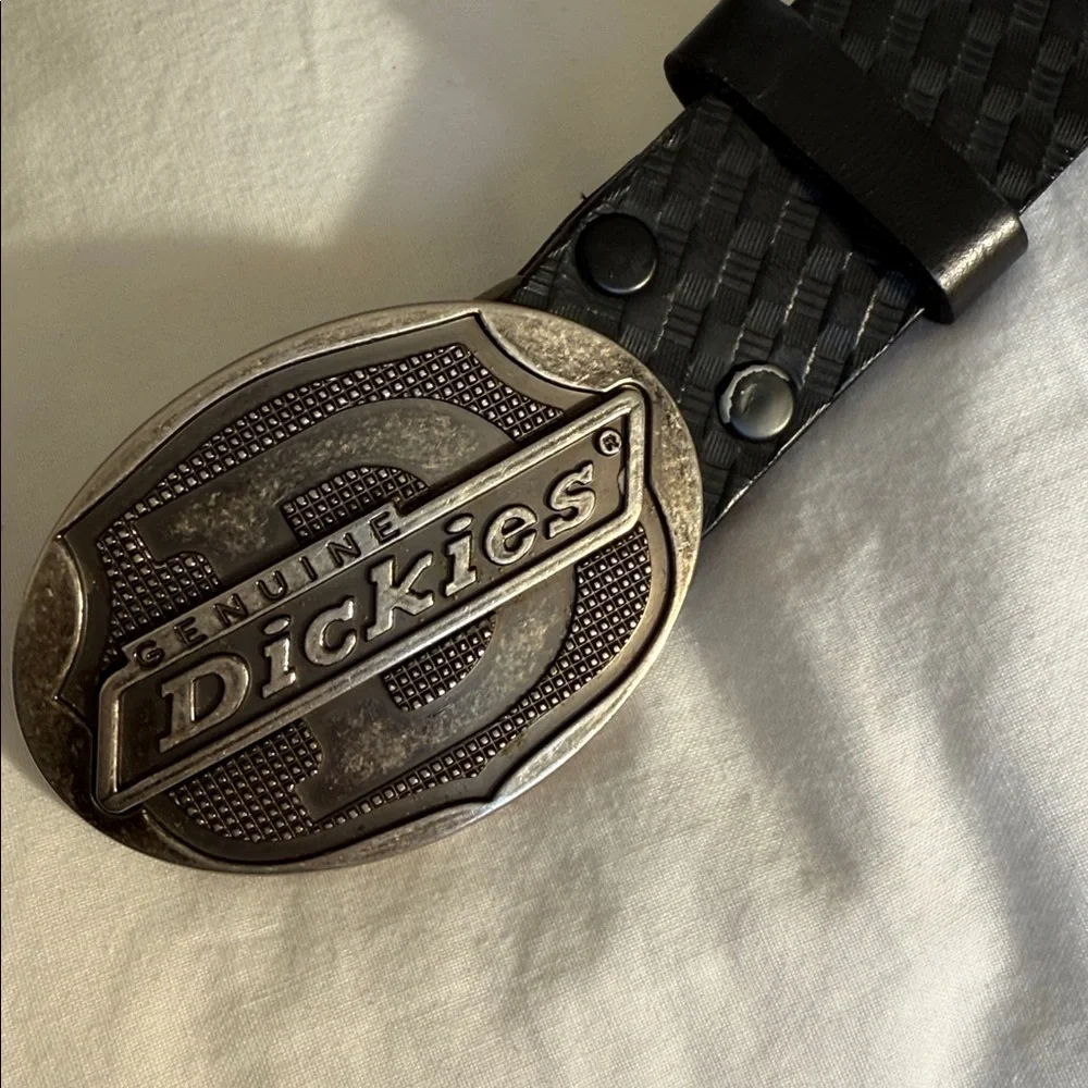 Genuine Dickies Mens black leather belt L 38-40